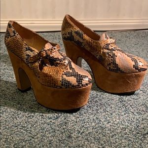 Deena & Ozzy Snakeskin Platform Heel
